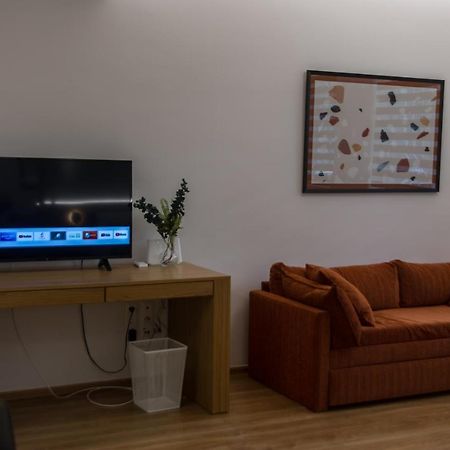 Kanari Elegant And Cozy Studios Каламата Экстерьер фото