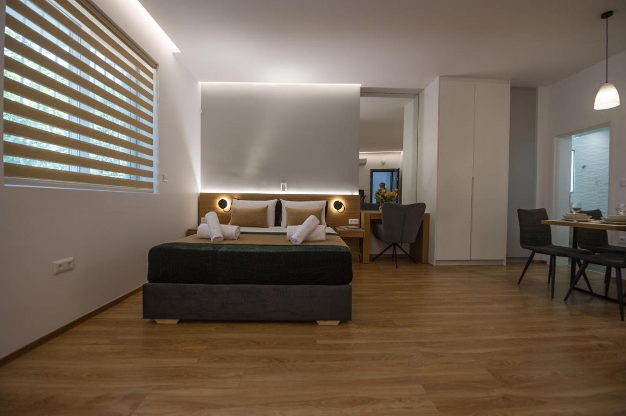 Kanari Elegant And Cozy Studios Каламата Экстерьер фото